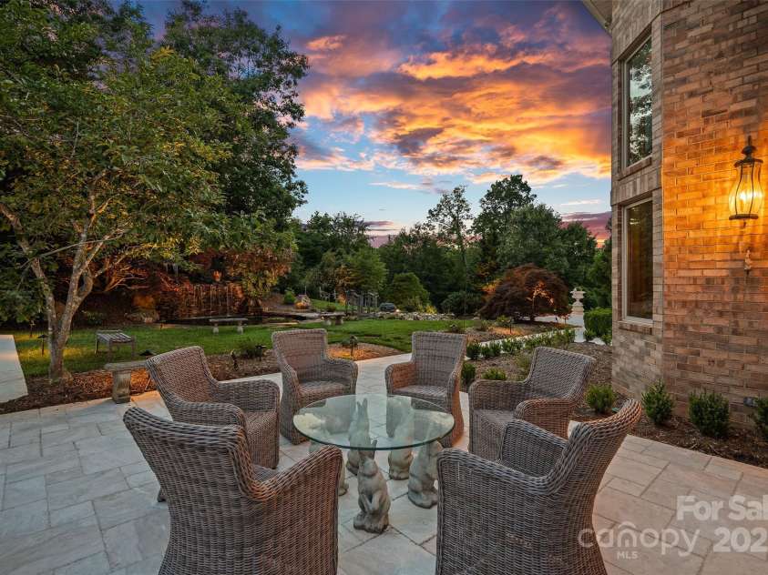 282 Hamilton Drive, Columbus, NC 28722.  MLS# CAR4274724, YatesRealty ID 257. 