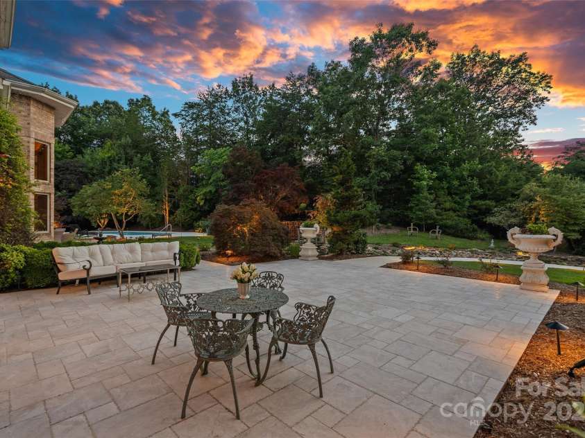 282 Hamilton Drive, Columbus, NC 28722.  MLS# CAR4274724, YatesRealty ID 257. 