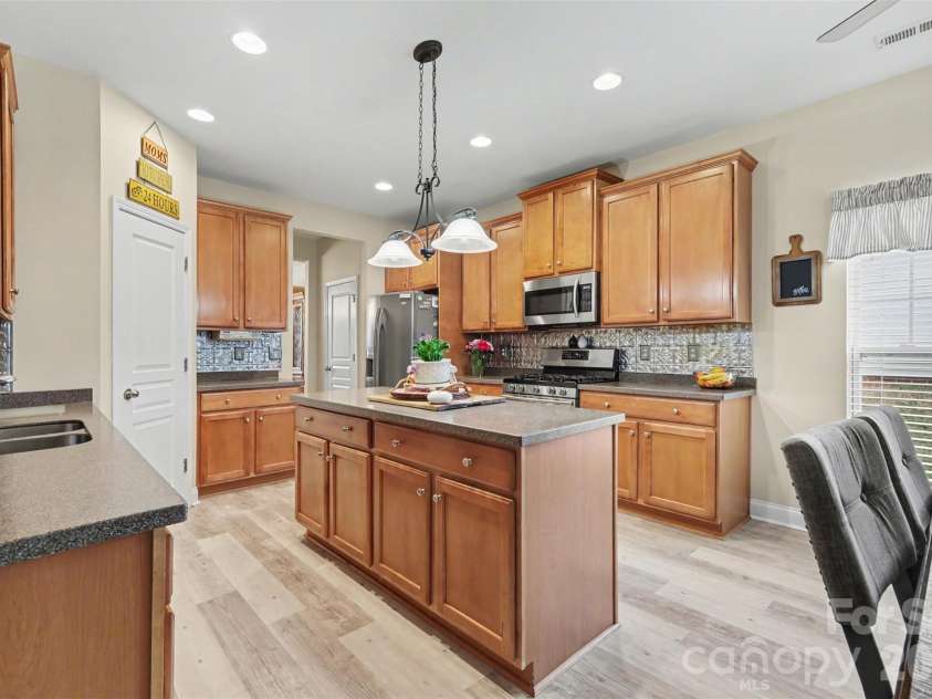 1006 Apogee Drive, Indian Trail, NC 28079.  MLS# CAR4349129, YatesRealty ID 2570. 