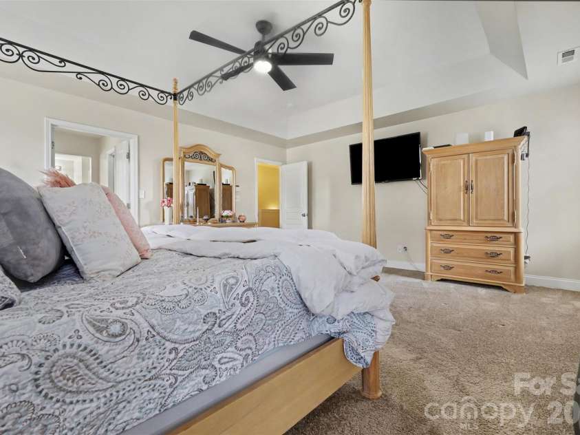 1006 Apogee Drive, Indian Trail, NC 28079.  MLS# CAR4349129, YatesRealty ID 2570. 
