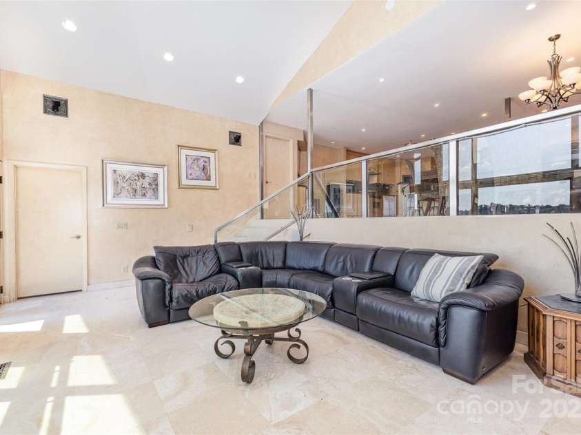 5 Hidden Cove Lane, Clover, SC 29710.  MLS# CAR4278086, YatesRealty ID 25700. 