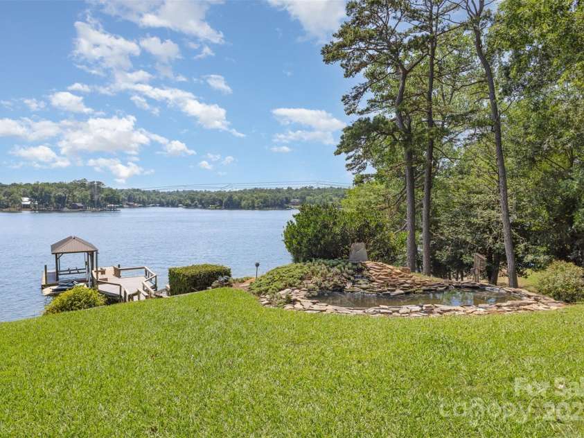 5 Hidden Cove Lane, Clover, SC 29710.  MLS# CAR4278086, YatesRealty ID 25700. 