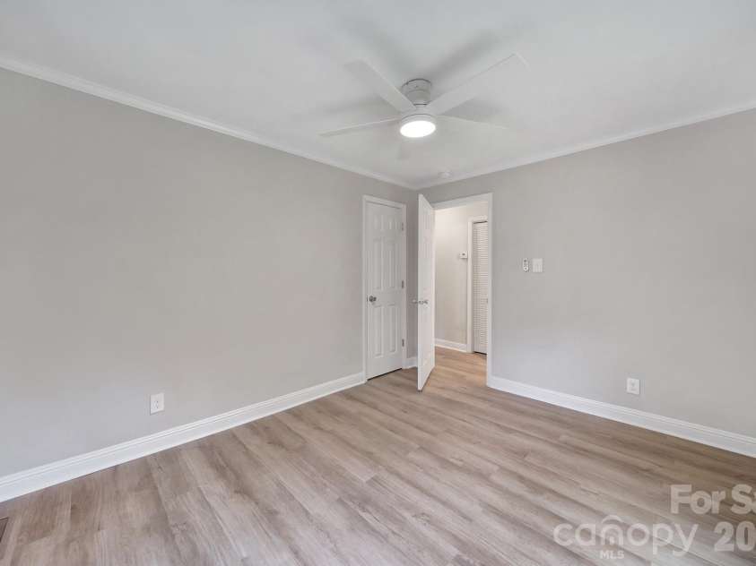 758 Jefferson Avenue, Rock Hill, SC 29730.  MLS# CAR4226066, YatesRealty ID 25700. 