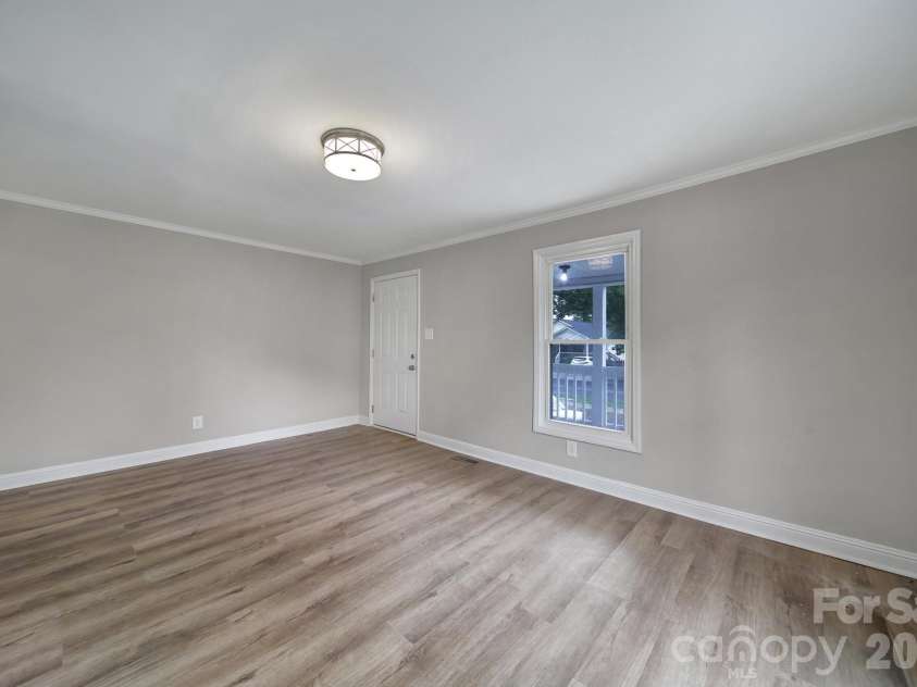 758 Jefferson Avenue, Rock Hill, SC 29730.  MLS# CAR4226066, YatesRealty ID 25700. 