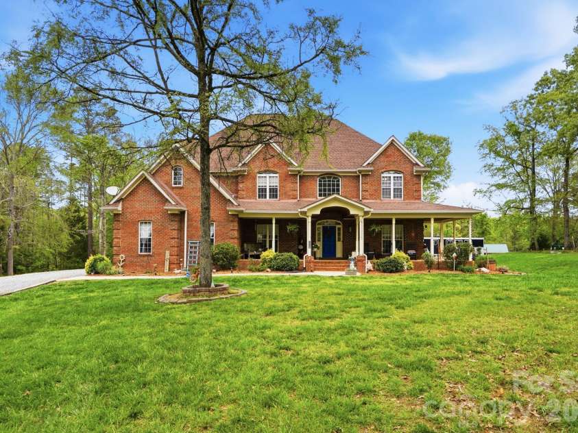 5508 Mcwhorter Road, Waxhaw, NC 28173.  MLS# CAR4359167, YatesRealty ID 25701. 