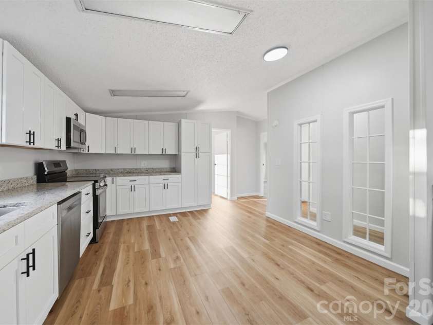 130 Saylor Lane, Stony Point, NC 28678.  MLS# CAR4383896, YatesRealty ID 25703. 