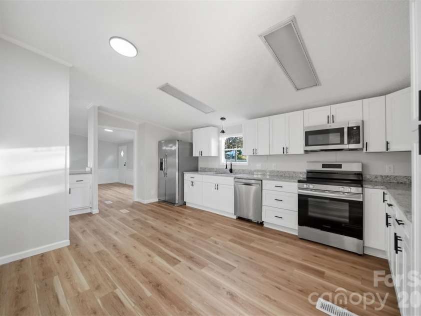 130 Saylor Lane, Stony Point, NC 28678.  MLS# CAR4383896, YatesRealty ID 25703. 