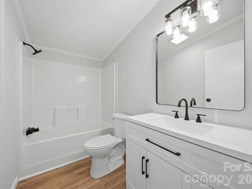 130 Saylor Lane, Stony Point, NC 28678.  MLS# CAR4383896, YatesRealty ID 25703. 