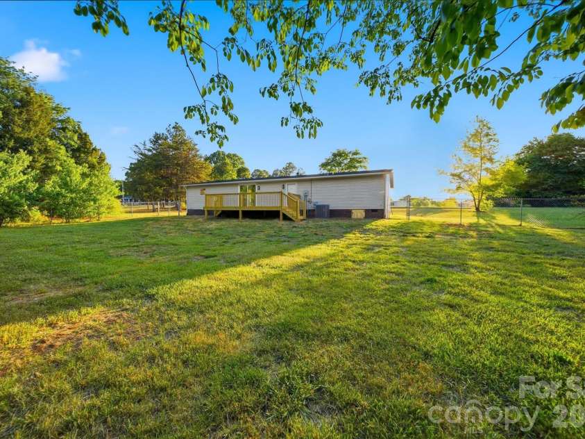 130 Saylor Lane, Stony Point, NC 28678.  MLS# CAR4383896, YatesRealty ID 25703. 