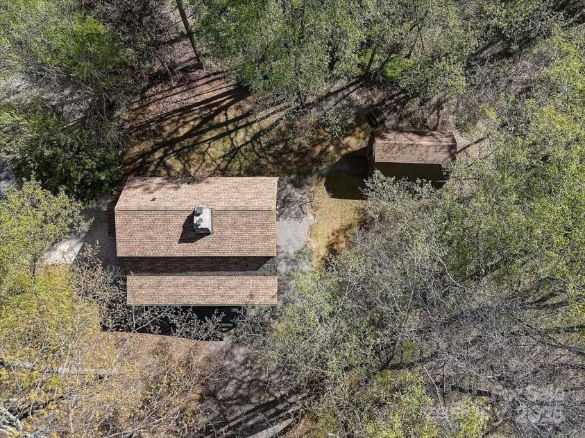 157 Shady Rock Lane, Swannanoa, NC 28778.  MLS# CAR4280634, YatesRealty ID 25703. 