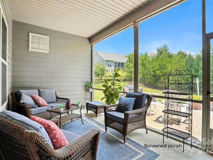 408 Picasso Trail, Mount Holly, NC 28120.  MLS# CAR4278219, YatesRealty ID 25704. 