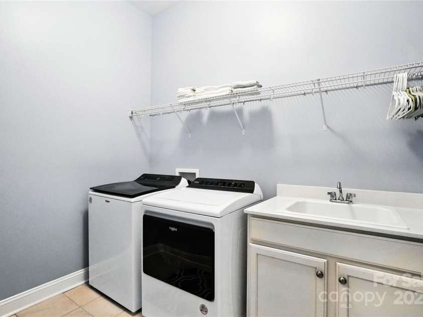 408 Picasso Trail, Mount Holly, NC 28120.  MLS# CAR4278219, YatesRealty ID 25704. 