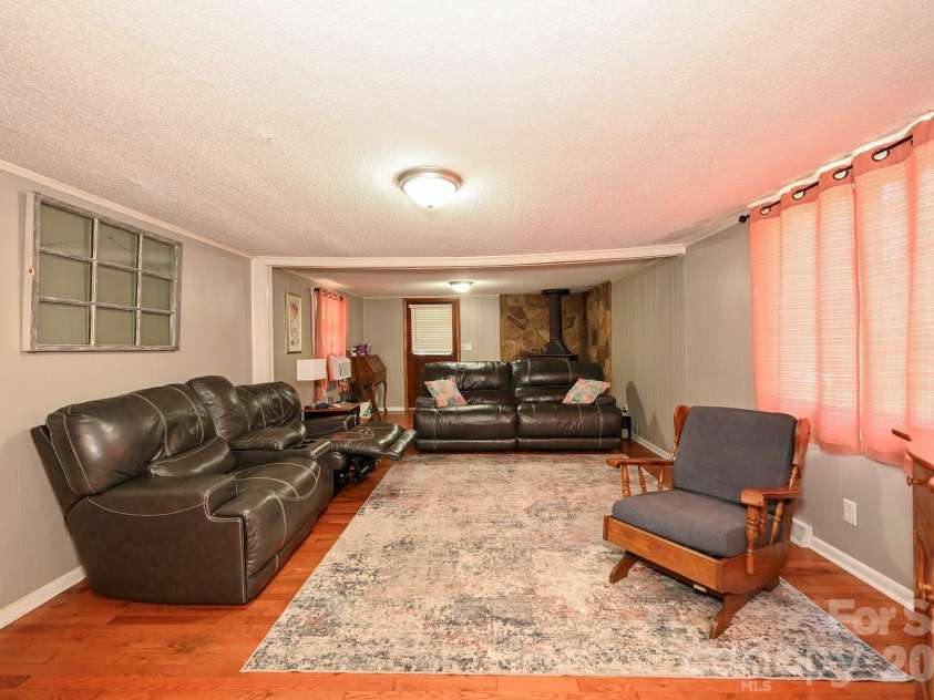6423 Old Kennedy Ford Road, Marshville, NC 28103.  MLS# CAR4384475, YatesRealty ID 25704. 
