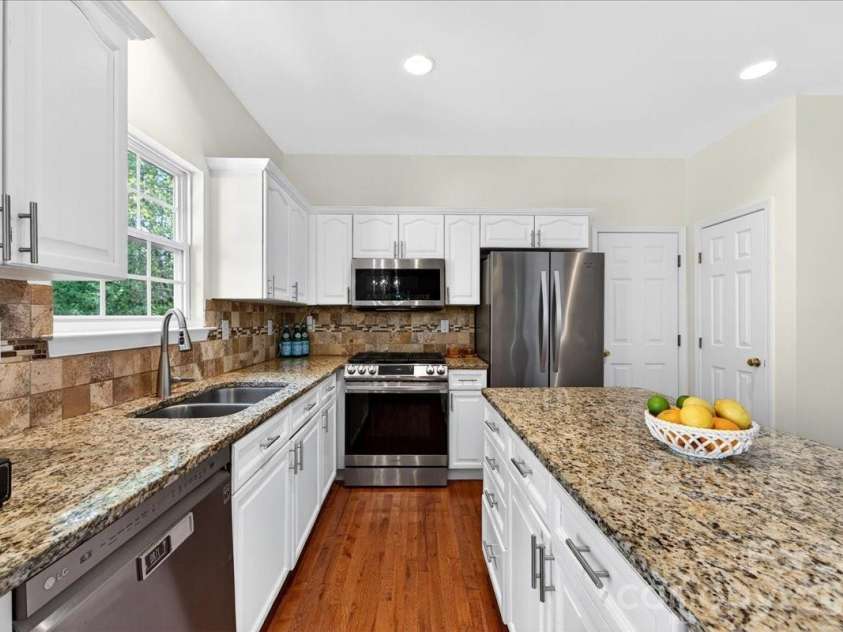 13209 Alex Mill Drive, Pineville, NC 28134.  MLS# CAR4377653, YatesRealty ID 25705. 