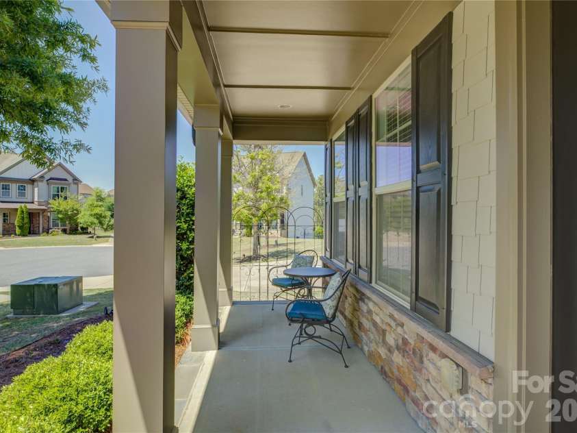 15420 Cimarron Hills Lane, Charlotte, NC 28278.  MLS# CAR4376037, YatesRealty ID 25706. 