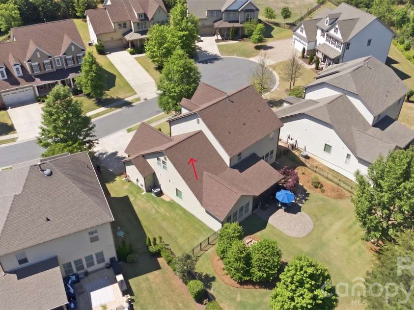 15420 Cimarron Hills Lane, Charlotte, NC 28278.  MLS# CAR4376037, YatesRealty ID 25706. 
