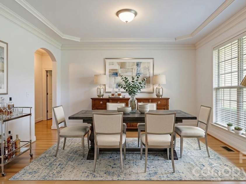 15420 Cimarron Hills Lane, Charlotte, NC 28278.  MLS# CAR4376037, YatesRealty ID 25706. Virtually staged dining room