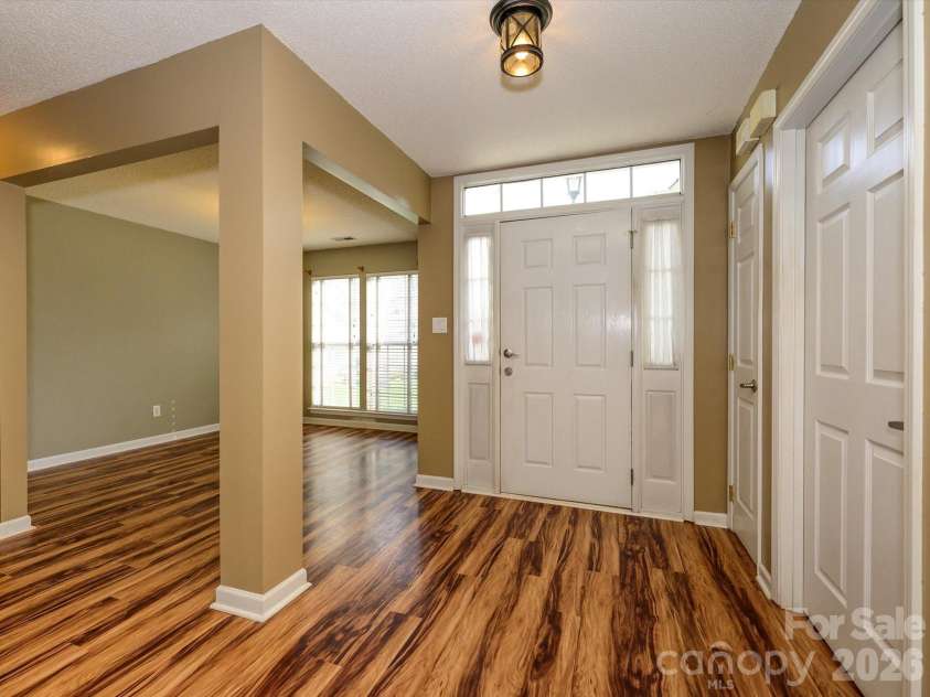 9005 Shenington Place, Charlotte, NC 28216.  MLS# CAR4368220, YatesRealty ID 25707. 