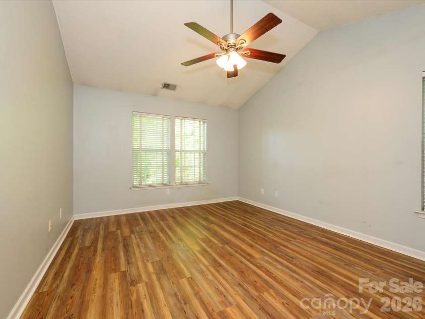 9005 Shenington Place, Charlotte, NC 28216.  MLS# CAR4368220, YatesRealty ID 25707. 