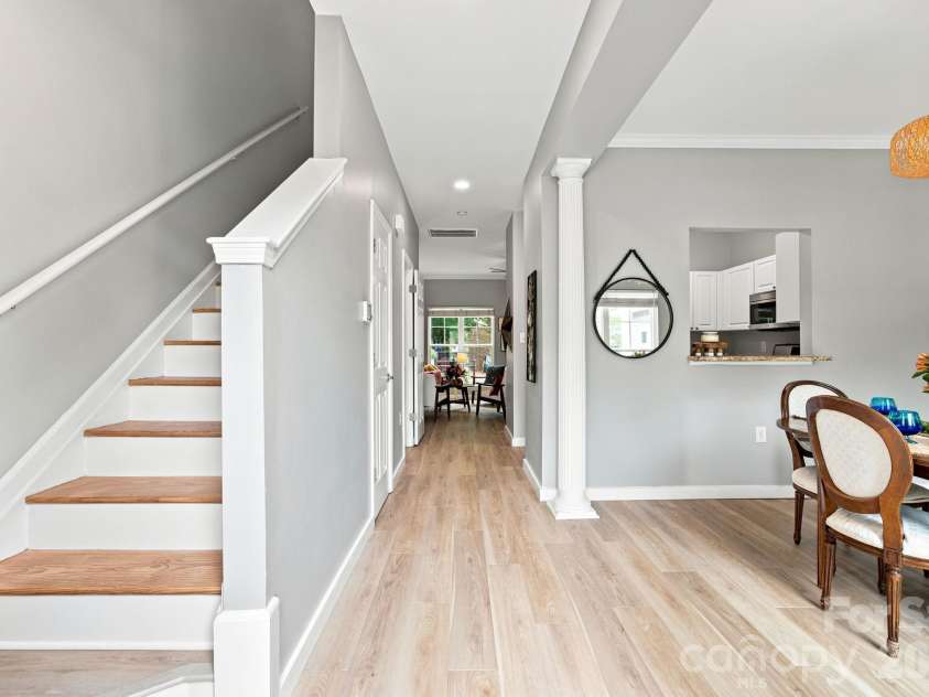 18731 Silver Quay Drive, Cornelius, NC 28031.  MLS# CAR4405741, YatesRealty ID 25708. 