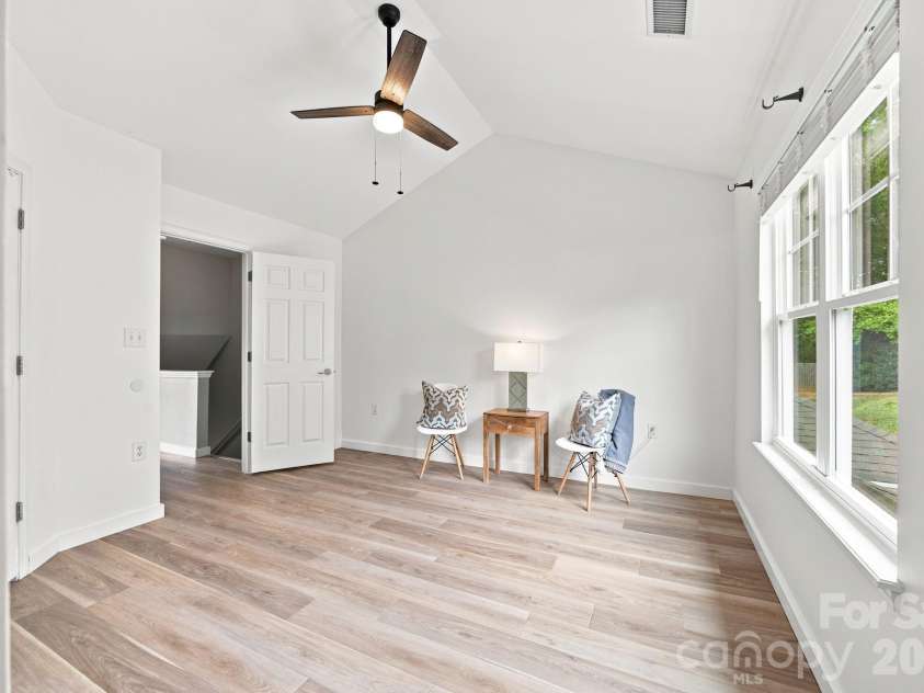 18731 Silver Quay Drive, Cornelius, NC 28031.  MLS# CAR4405741, YatesRealty ID 25708. 