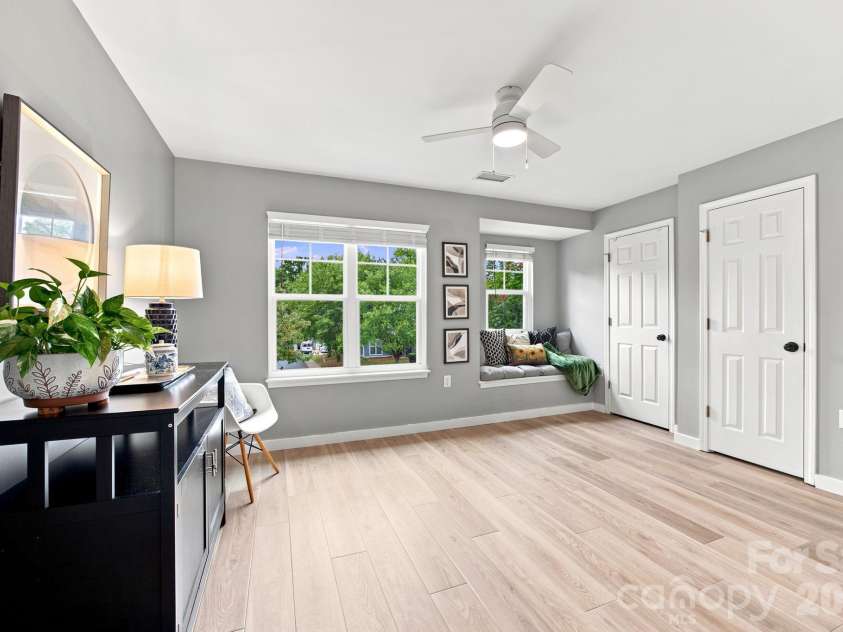 18731 Silver Quay Drive, Cornelius, NC 28031.  MLS# CAR4405741, YatesRealty ID 25708. 