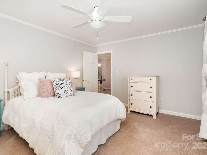 2426 Tattersall Drive, Charlotte, NC 28210.  MLS# CAR4274603, YatesRealty ID 25708. Bedroom