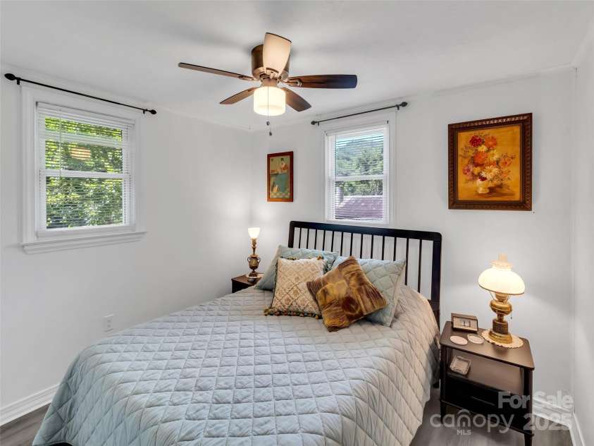 340 Mauney Cove Road, Waynesville, NC 28786.  MLS# CAR4329954, YatesRealty ID 2571. 