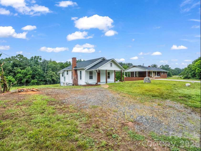 170 Dobbins Road, Ellenboro, NC 28040.  MLS# CAR4386376, YatesRealty ID 25710. 
