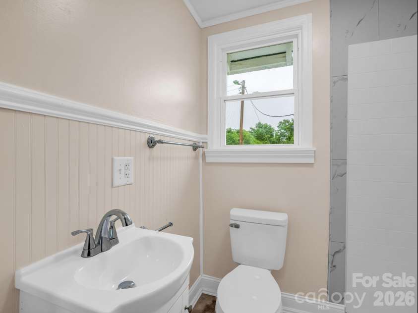 170 Dobbins Road, Ellenboro, NC 28040.  MLS# CAR4386376, YatesRealty ID 25710. 