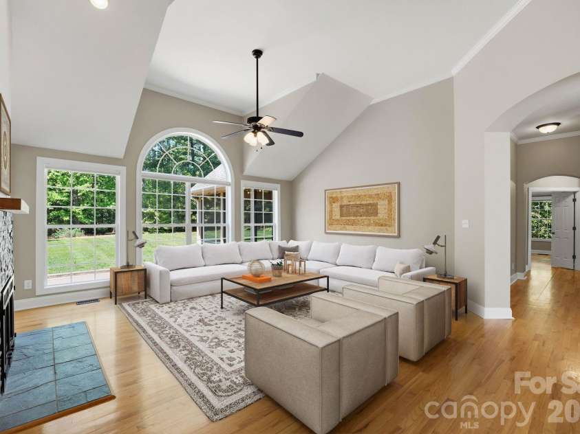 2605 Penngate Drive, Sherrills Ford, NC 28673.  MLS# CAR4386074, YatesRealty ID 25711. 