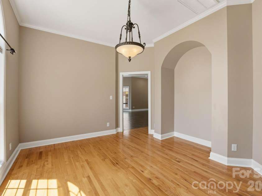 2605 Penngate Drive, Sherrills Ford, NC 28673.  MLS# CAR4386074, YatesRealty ID 25711. 