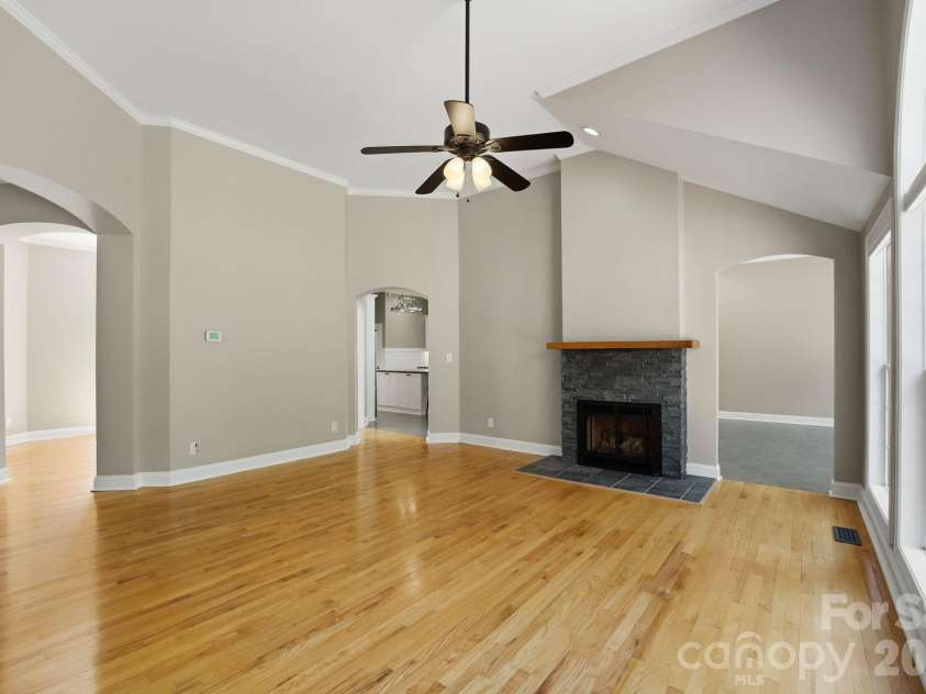 2605 Penngate Drive, Sherrills Ford, NC 28673.  MLS# CAR4386074, YatesRealty ID 25711. 