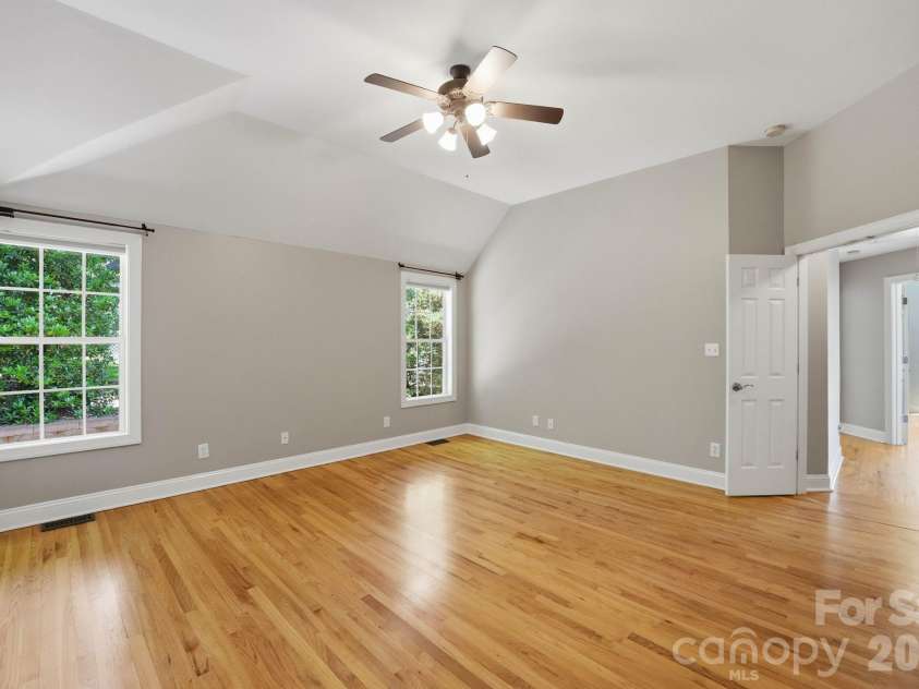 2605 Penngate Drive, Sherrills Ford, NC 28673.  MLS# CAR4386074, YatesRealty ID 25711. 