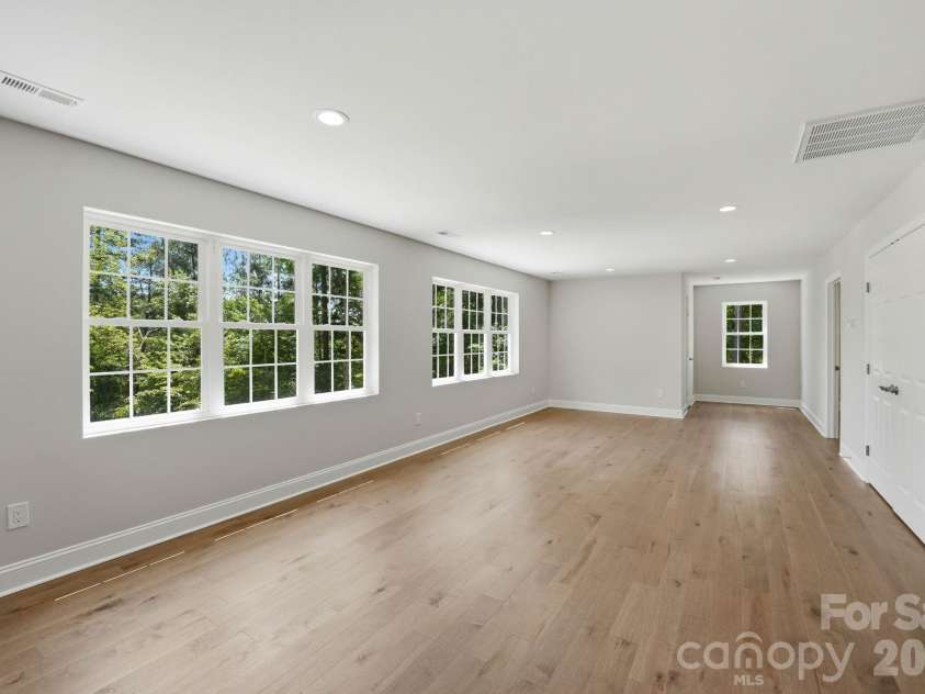 2605 Penngate Drive, Sherrills Ford, NC 28673.  MLS# CAR4386074, YatesRealty ID 25711. 
