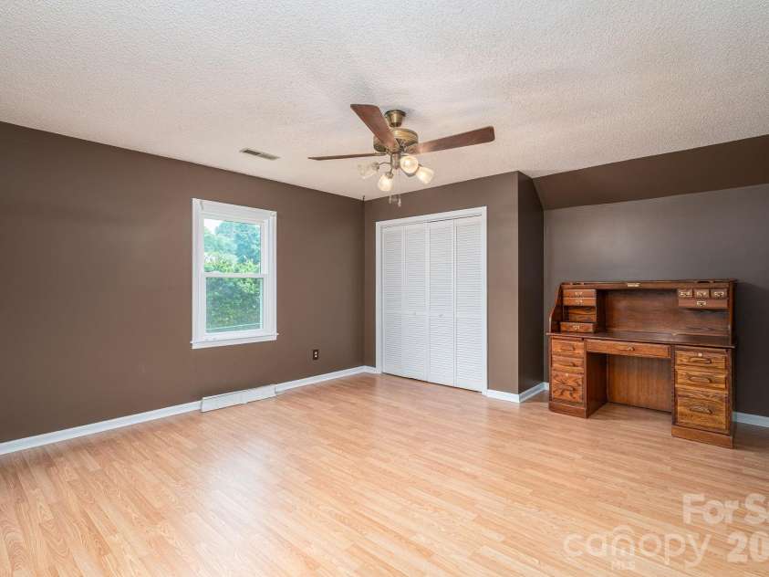 2402 Elmwood Circle, Dallas, NC 28034.  MLS# CAR4382825, YatesRealty ID 25713. 