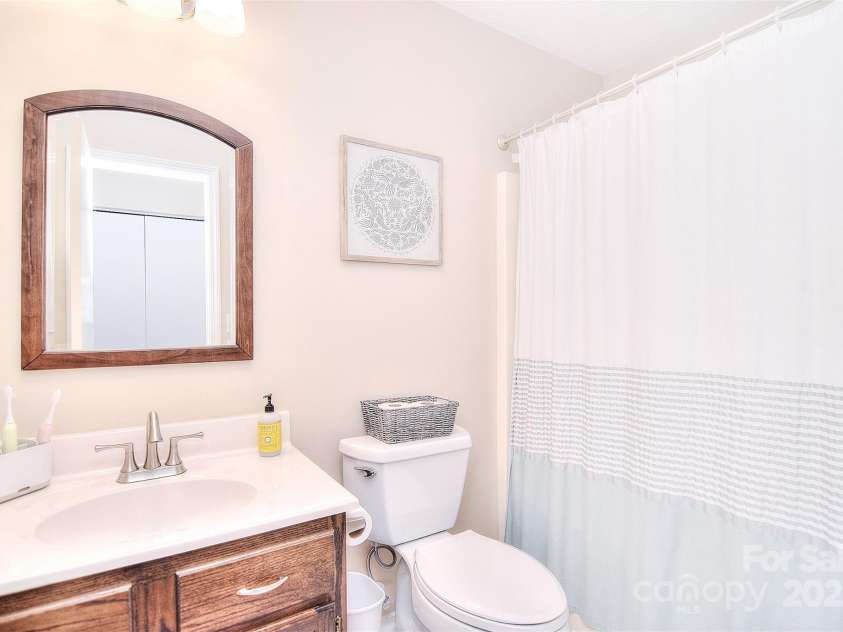 3076 Champion Lane, Concord, NC 28025.  MLS# CAR4207140, YatesRealty ID 25713. 