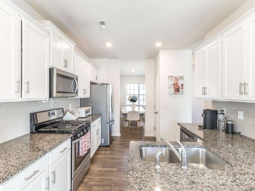 134 Sierra Road, Mooresville, NC 28117.  MLS# CAR4278202, YatesRealty ID 25716. 
