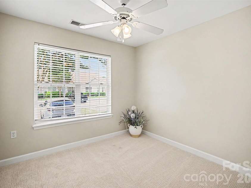1210 Sheldon Brook Lane, Fort Mill, SC 29707.  MLS# CAR4383987, YatesRealty ID 25717. 