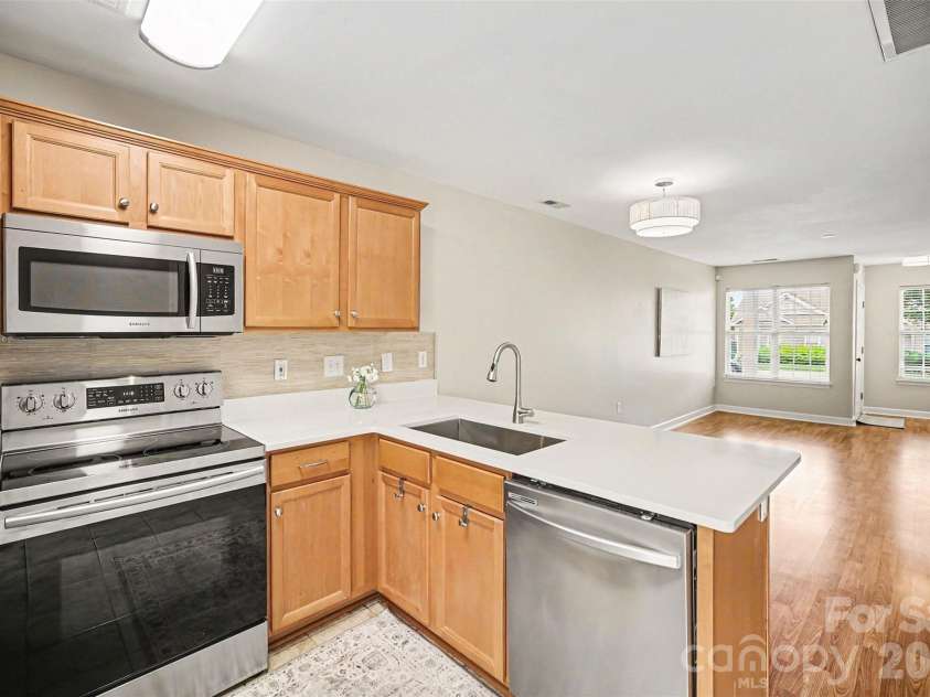 1210 Sheldon Brook Lane, Fort Mill, SC 29707.  MLS# CAR4383987, YatesRealty ID 25717. 