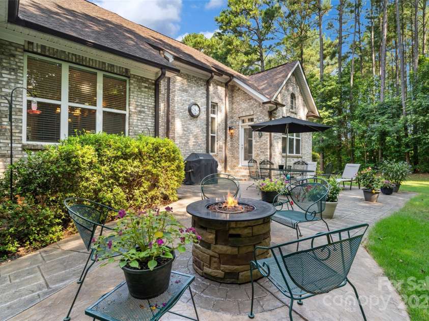 1685 Restless One Lane, Rock Hill, SC 29730.  MLS# CAR4279178, YatesRealty ID 25717. 