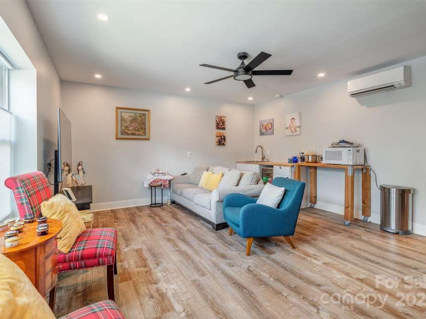 127 Alma Lane, Asheville, NC 28806.  MLS# CAR4278108, YatesRealty ID 25719. 2025