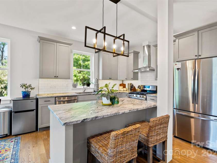 127 Alma Lane, Asheville, NC 28806.  MLS# CAR4278108, YatesRealty ID 25719. Prior listing photos before current tenant