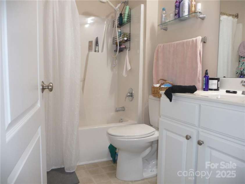 186 Cecil Miller Road, Boone, NC 28607.  MLS# CAR4320656, YatesRealty ID 2572. 