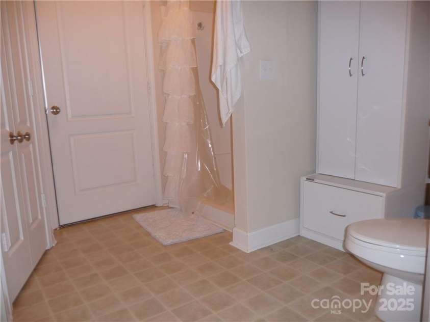 186 Cecil Miller Road, Boone, NC 28607.  MLS# CAR4320656, YatesRealty ID 2572. 