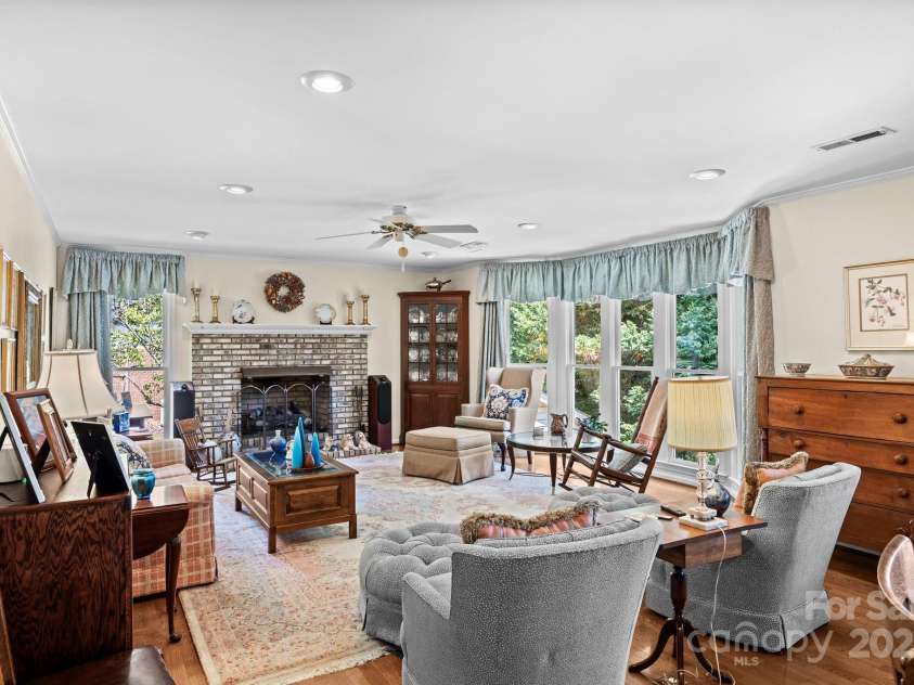 114 Mallard Point, Mount Gilead, NC 27306.  MLS# CAR4275815, YatesRealty ID 25720. 