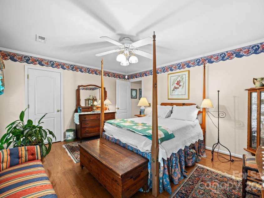 114 Mallard Point, Mount Gilead, NC 27306.  MLS# CAR4275815, YatesRealty ID 25720. 