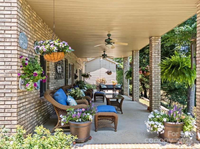 114 Mallard Point, Mount Gilead, NC 27306.  MLS# CAR4275815, YatesRealty ID 25720. 