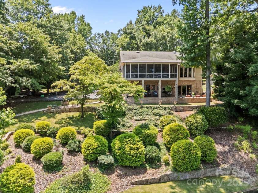 114 Mallard Point, Mount Gilead, NC 27306.  MLS# CAR4275815, YatesRealty ID 25720. 