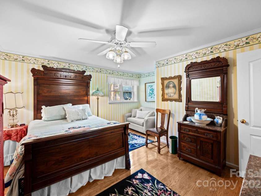 114 Mallard Point, Mount Gilead, NC 27306.  MLS# CAR4275815, YatesRealty ID 25720. 